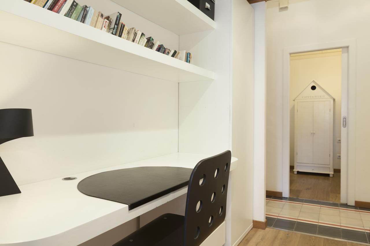 Akira Flats Roger De Flor Chic Apartment Барселона Екстериор снимка
